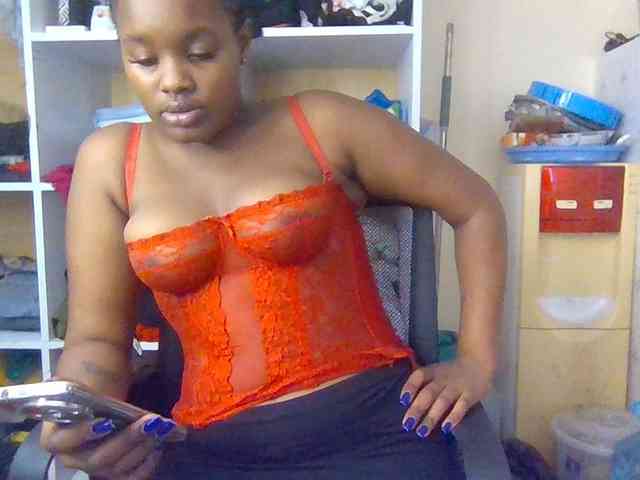 blackpuussy webcam