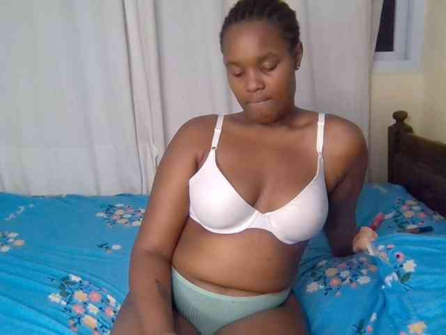 blackpuussy webcam