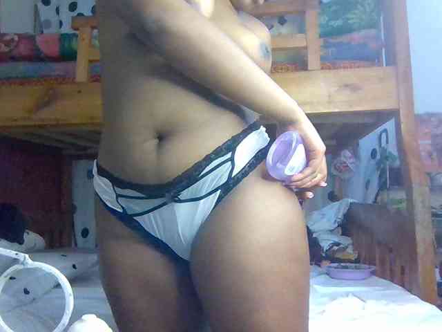 blackpuussy webcam