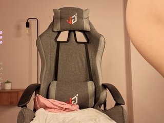 Pussy-Pikmi Porn Show