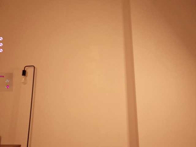 Pussy-Pikmi's BongaCams show and profile