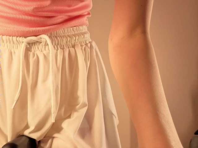 Pussy-Pikmi's BongaCams show and profile