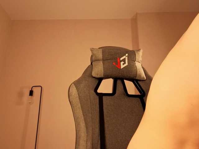 Pussy-Pikmi's BongaCams show and profile