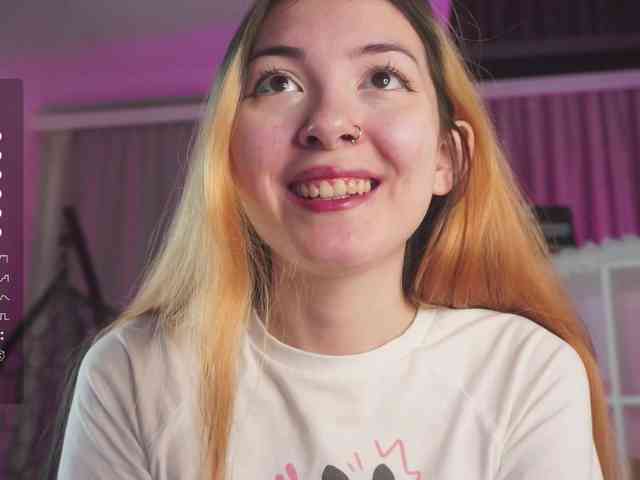 Pussy-Pikmi webcam