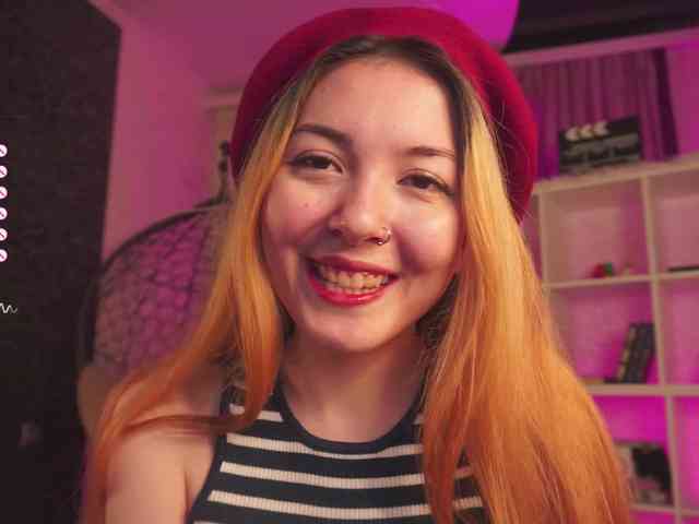 Pussy-Pikmi webcam