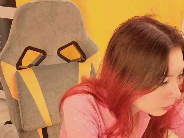 Pussy-Pikmi webcam