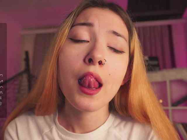 Pussy-Pikmi webcam