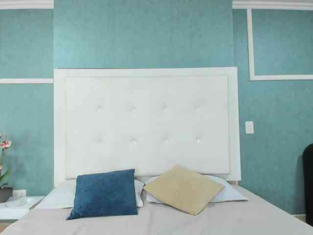 aniagomezz webcam