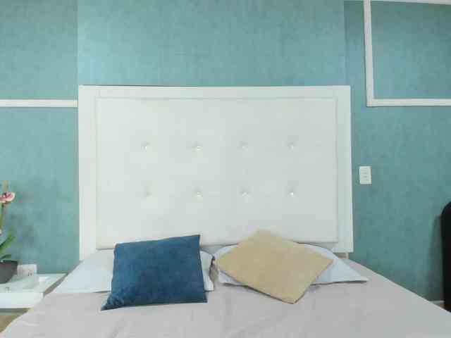 aniagomezz webcam