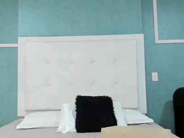aniagomezz webcam