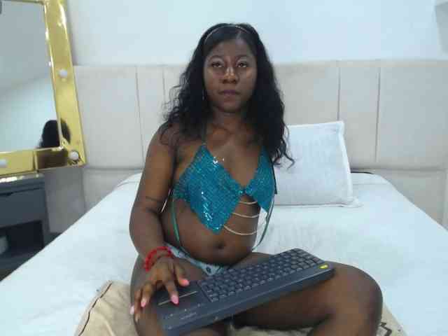 kaamala69 webcam