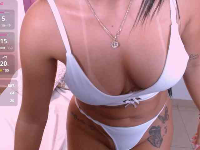 PamelaSkyangels webcam