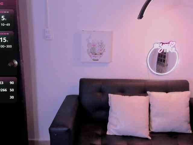 PamelaSkyangels webcam