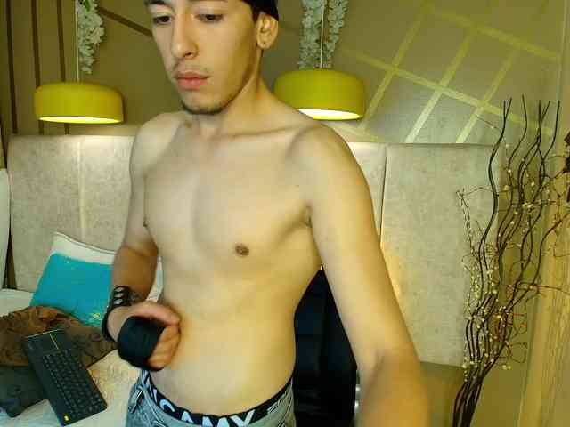 Andreuw-Wolf Andreuw-Wolf