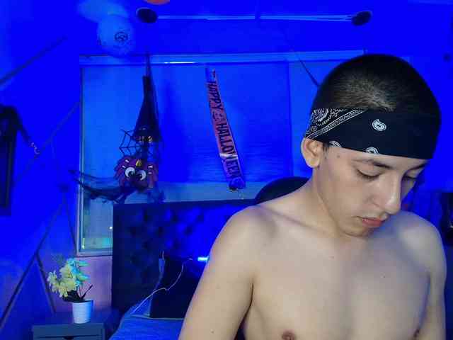 Andreuw-Wolf Andreuw-Wolf