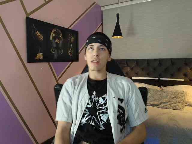 Andreuw-Wolf Andreuw-Wolf