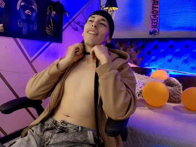 Andreuw-Wolf Andreuw-Wolf