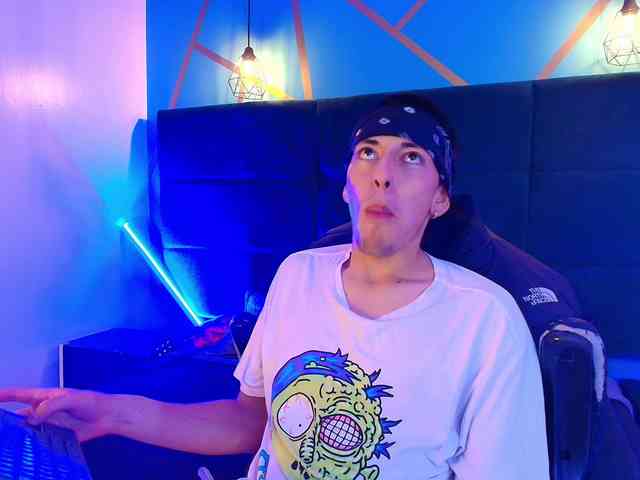 Andreuw-Wolf Andreuw-Wolf