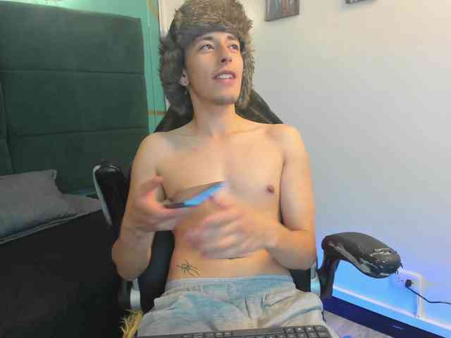 Andreuw-Wolf Andreuw-Wolf