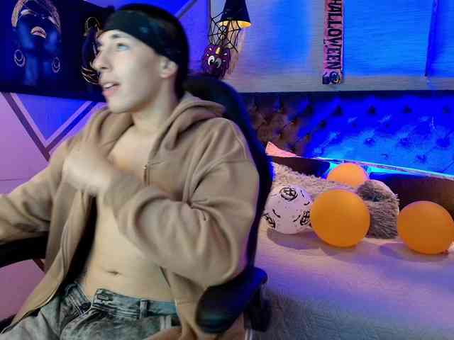 Andreuw-Wolf Andreuw-Wolf