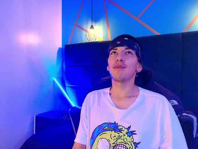 Andreuw-Wolf Andreuw-Wolf