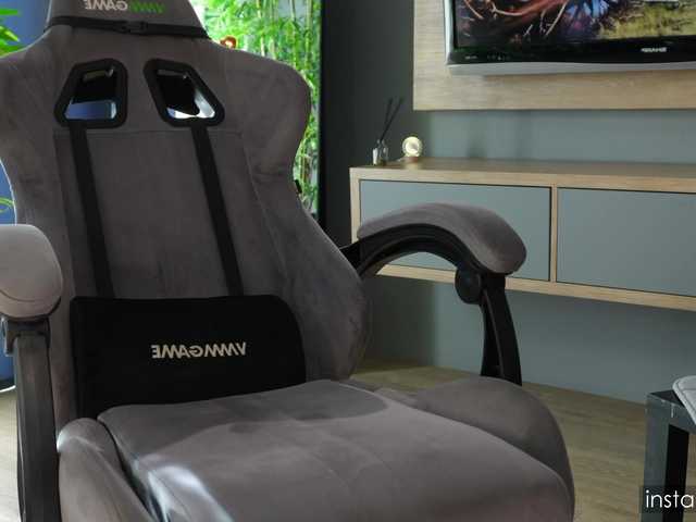 Cuterori's BongaCams show and profile