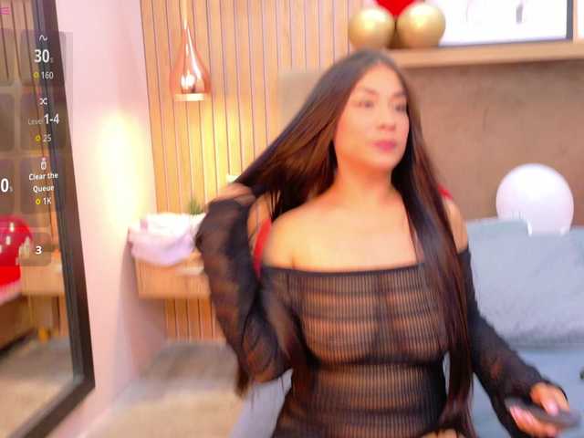 ZaharaFox's BongaCams show and profile