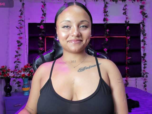 sweelanna's BongaCams show and profile