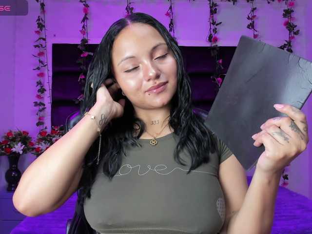 BongaCams sweelanna is Freechat sweelanna — Make me wet with my favorite vibrations #cute #ebony #lush #shy #natural