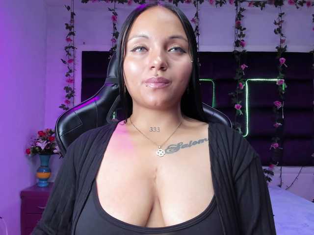 sweelanna from BongaCams