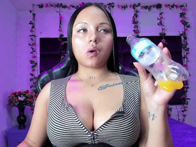 sweelanna's BongaCams show and profile