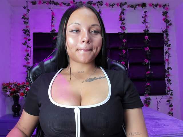 sweelanna's BongaCams show and profile