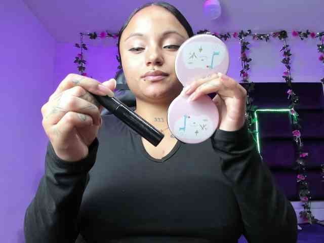 adult webcam chat Sweelanna