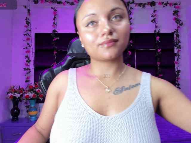 sweelanna Live Webcam on BongaCams