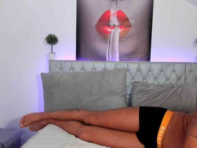 MeganeAndDaniel webcam