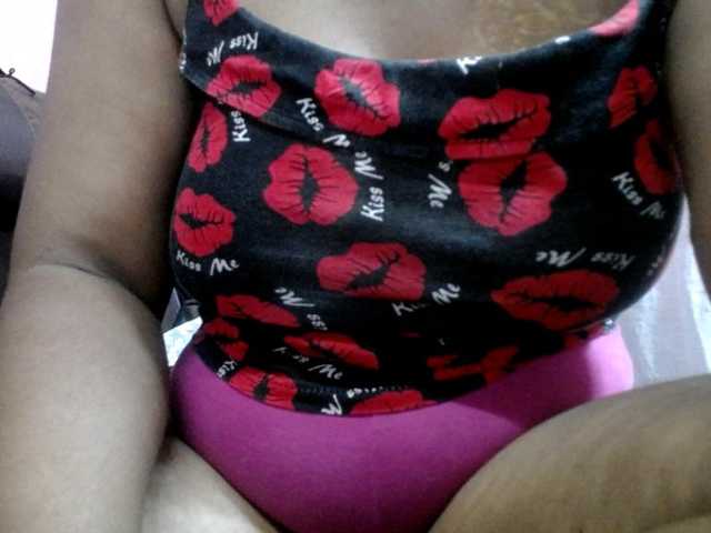 jenniella — Freechat on BongaCams