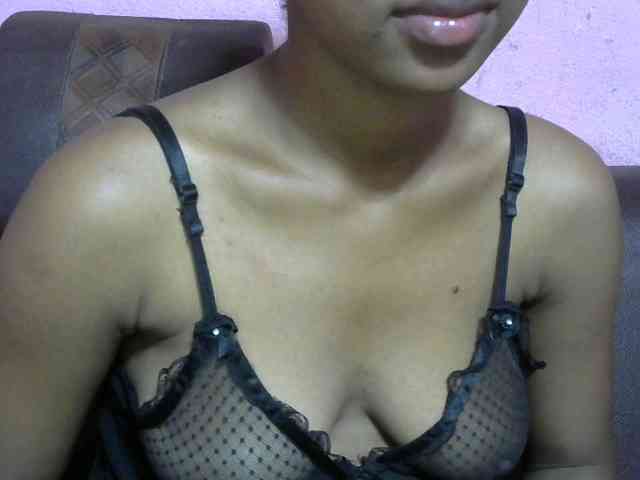 jenniella webcam