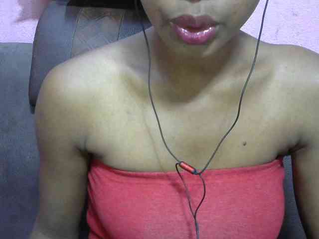 jenniella webcam