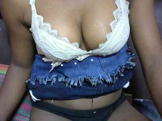 jenniella webcam