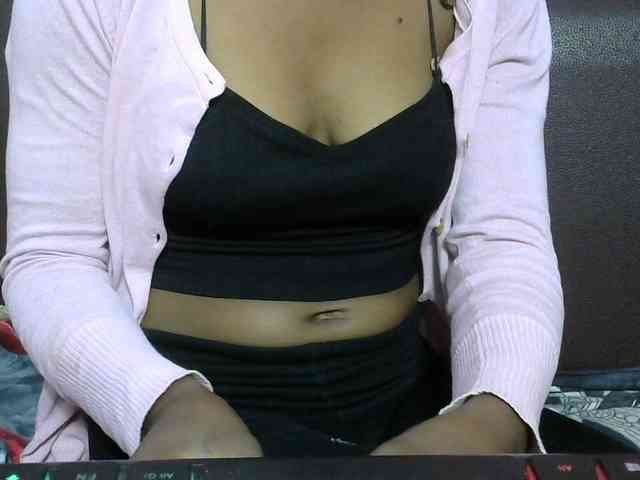 jenniella webcam