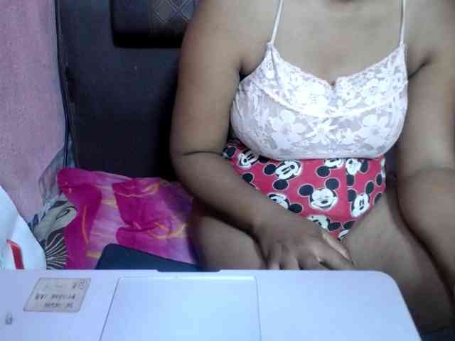 jenniella webcam