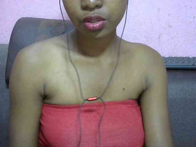 jenniella webcam