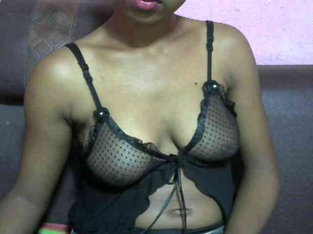 jenniella webcam