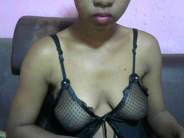 jenniella webcam
