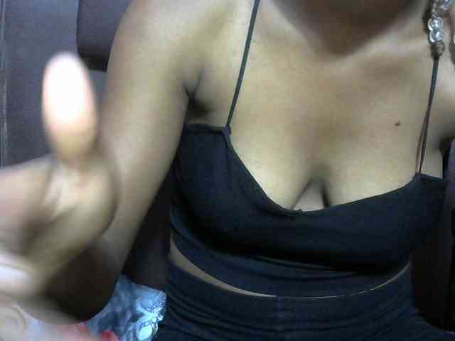 jenniella webcam