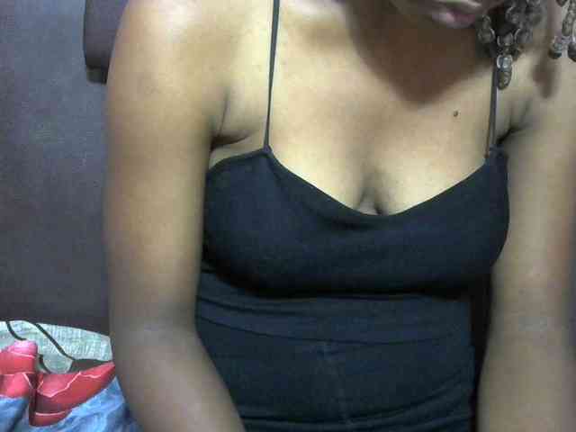 jenniella webcam