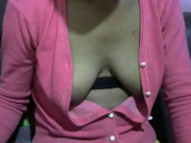 jenniella webcam