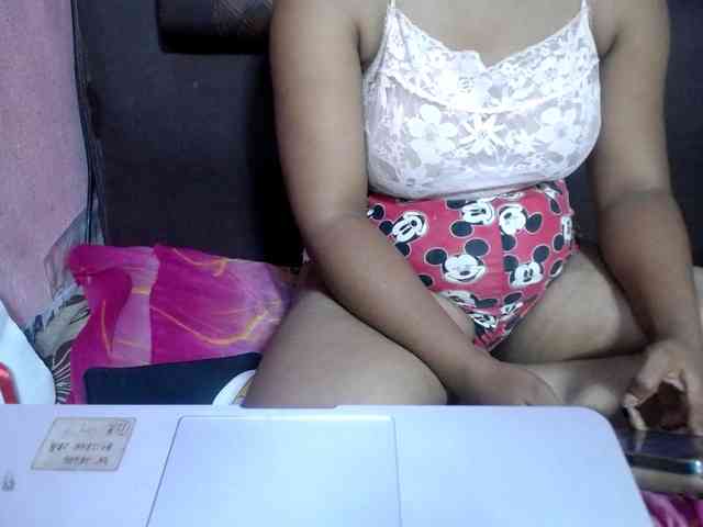 jenniella webcam