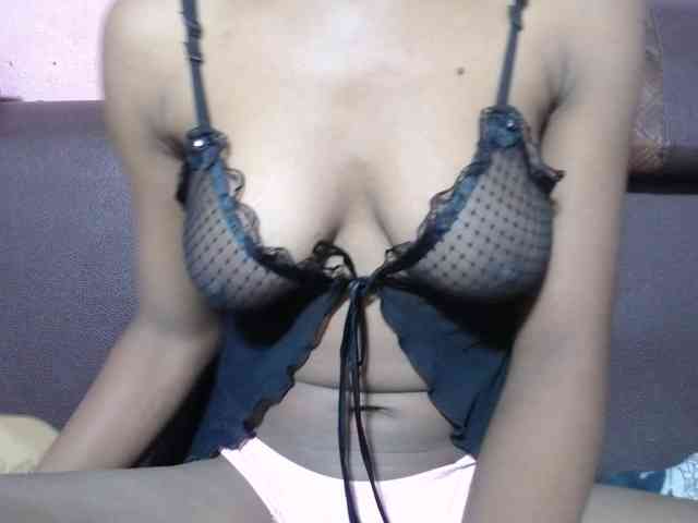 jenniella webcam