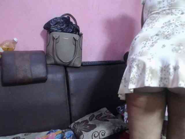 jenniella webcam